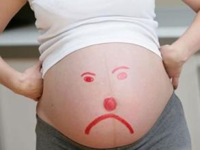 怎么判斷孕婦是否胎位低?孕婦胎位低容易早產么？