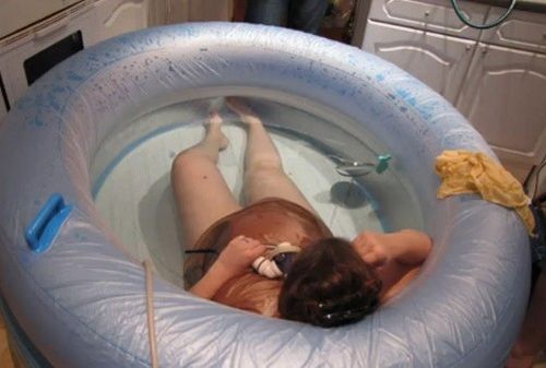 水下分娩是一種什么體驗：所有孕婦都能水下分娩嗎