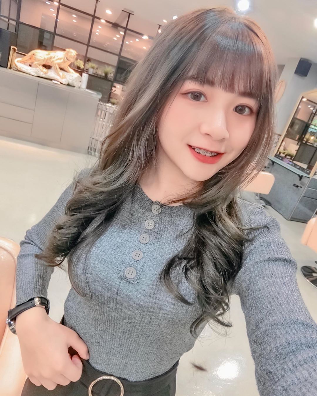 [FB网美]TIFFANY CHEN 甜美女孩身穿比基尼好撩人网友：求门