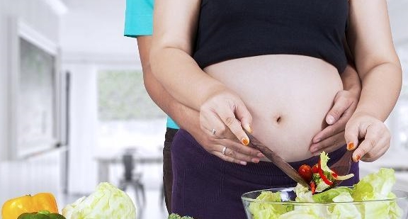 怀孕期间,3种水果孕妇尽量别多吃,或许胎儿更喜欢,不妨看看