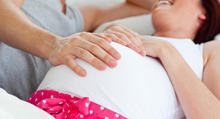 胎宝宝在腹中会＂说话＂,4种胎动形式1个求救信号,孕妈要懂