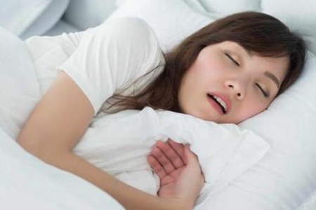 睡觉流口水什么原因？这三个睡觉老流口水的原因